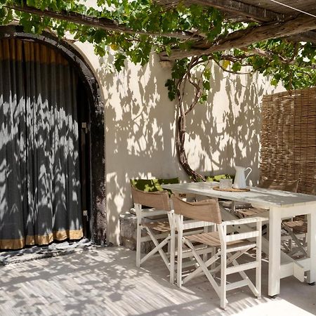 Canava Villas #2 In Santorini Private Pool Emporio  エクステリア 写真