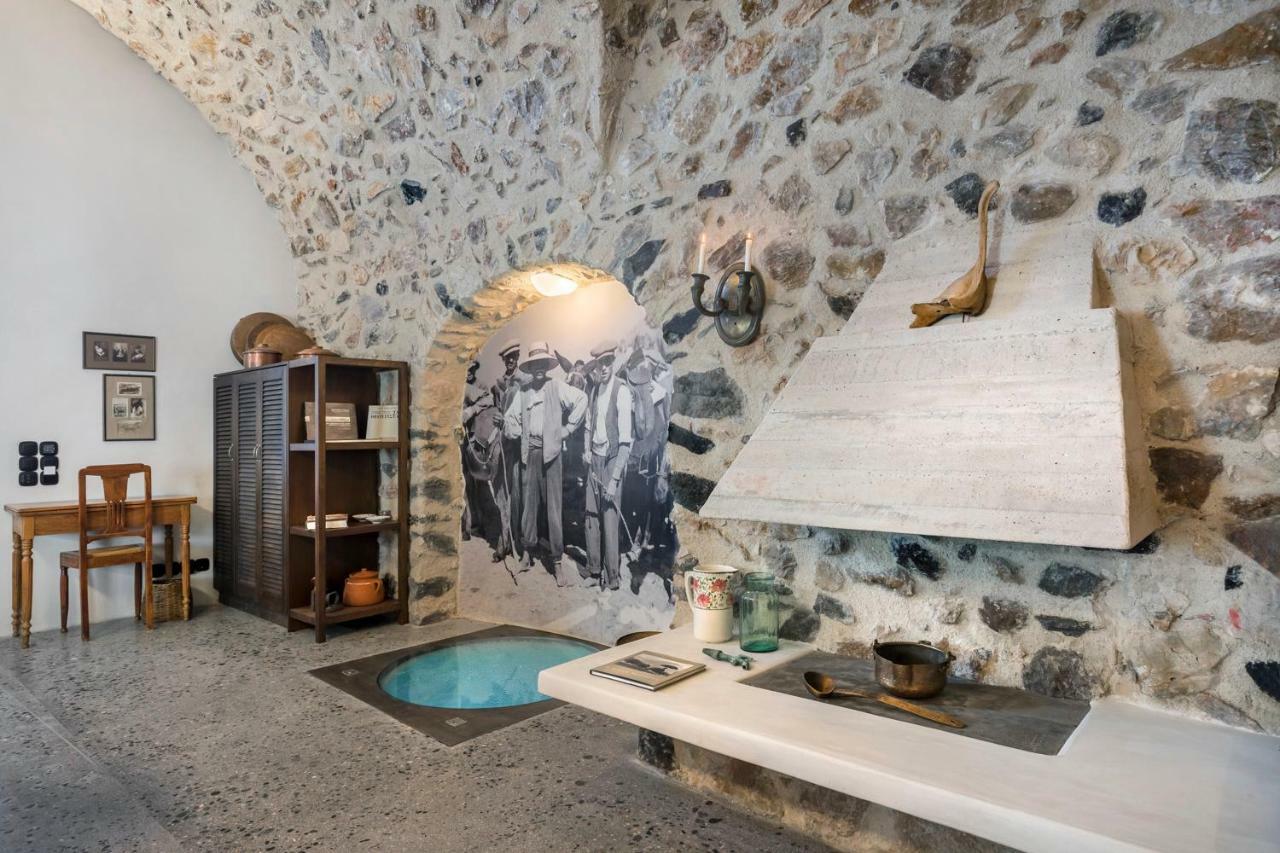 Canava Villas #2 In Santorini Private Pool Emporio  エクステリア 写真